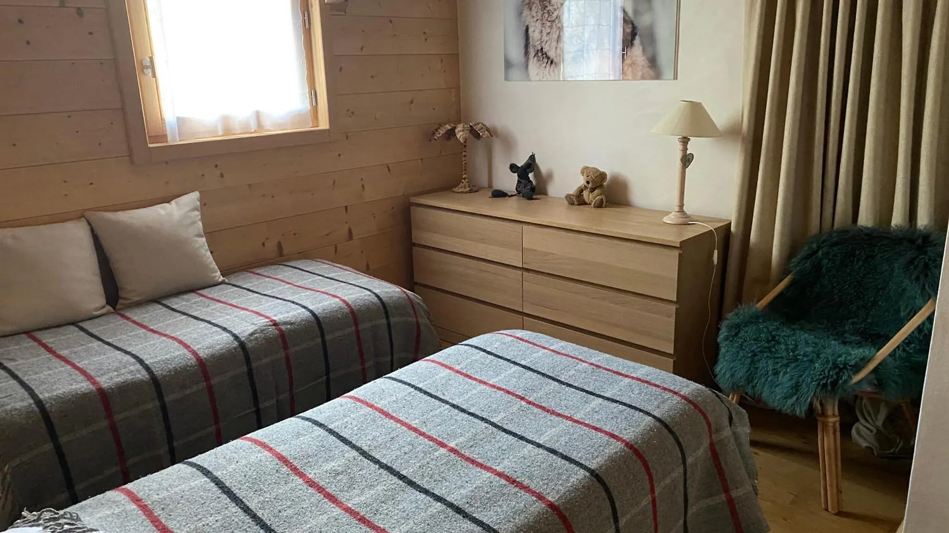 קומבלו Chalet Charline